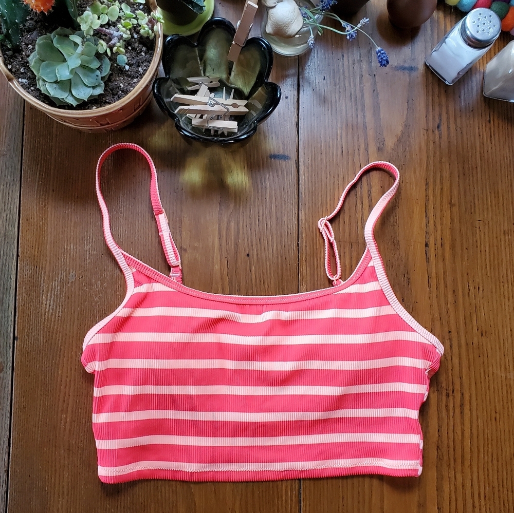 Aerie Ribbed Scoop Bikini Top
Neon Orange